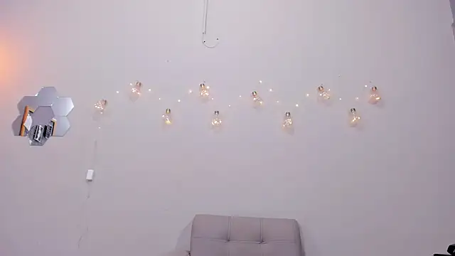 alianim online show from November 2025 07:41:02 AM