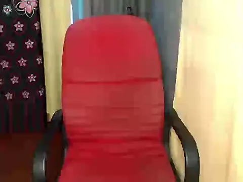 lovelyallena07 online show from June 2026 04:28:01 AM