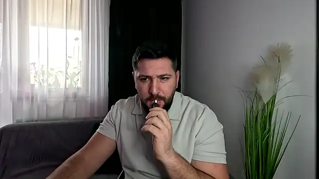 Gold Alpha Boy online show from February 2026 10:41:02 AM