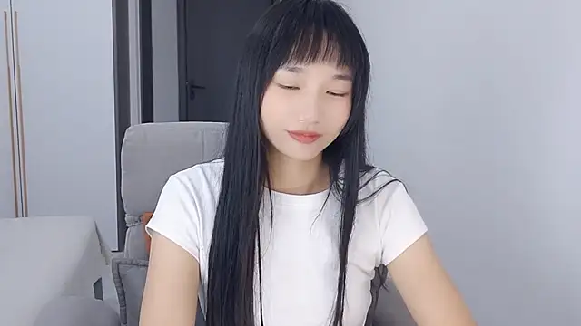 Snapshot of Lisa-3333 chatting on October 2025 01:54:01 PM Lisa-3333 online show from October 2025 01:54:01 PM