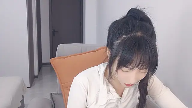 Snapshot of Lisa-3333 chatting on November 2025 01:44:01 PM Lisa-3333 online show from November 2025 01:44:01 PM