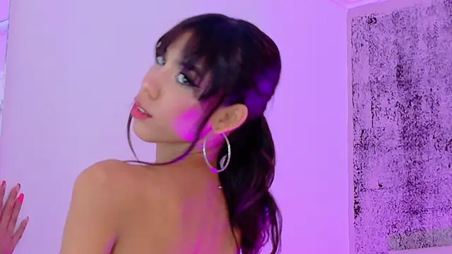 BellaHarper1 online show from October 2025 02:04:01 PM