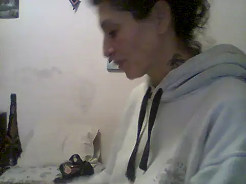 Snapshot of Bebita-zmp chatting on June 2026 03:45:01 AM Bebita-zmp online show from June 2026 03:45:01 AM