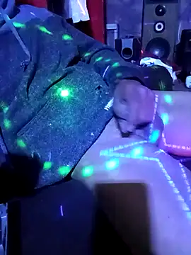 Oaxhot online show from October 2025 07:10:02 AM