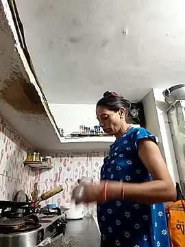ISHANI-SINGH online show from April 2026 02:30:01 PM