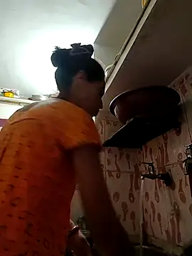 Snapshot of ISHANI-SINGH chatting on June 2026 02:57:02 AM ISHANI-SINGH online show from June 2026 02:57:02 AM