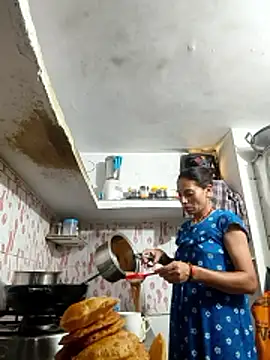 Snapshot of ISHANI-SINGH chatting on June 2026 03:29:02 AM ISHANI-SINGH online show from June 2026 03:29:02 AM
