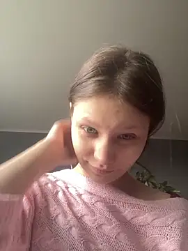 Snapshot of Lunliss chatting on November 2025 10:43:02 AM Lunliss online show from November 2025 10:43:02 AM