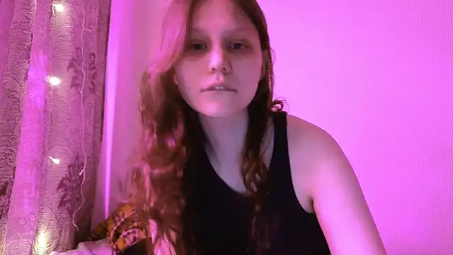 Lunliss online show from March 2026 09:03:02 PM