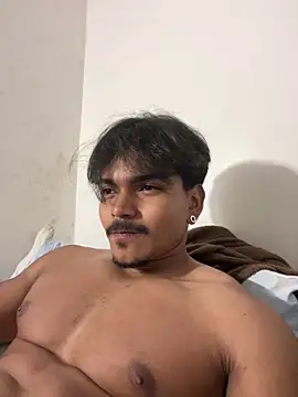 Snapshot of pretoboom14 chatting on March 2026 03:23:02 AM pretoboom14 online show from March 2026 03:23:02 AM