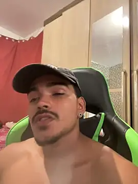 pretoboom14 online show from May 2026 06:57:02 PM