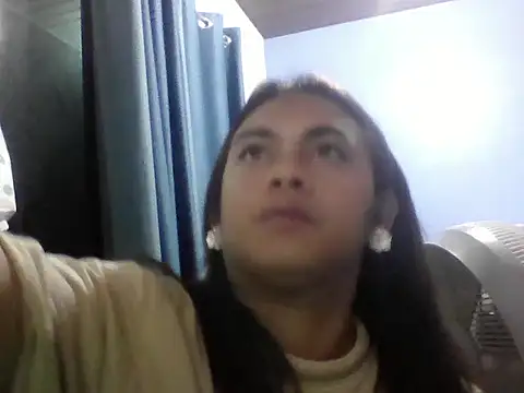 Snapshot of Asian_ashley04 chatting on July 2026 11:13:01 AM Asian ashley04 online show from July 2026 11:13:01 AM