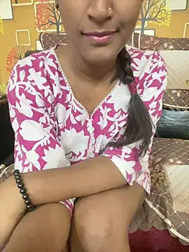 Snapshot of mickle_james chatting on March 2026 06:44:01 PM mickle james online show from March 2026 06:44:01 PM