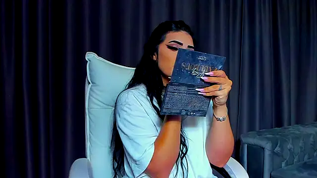 Snapshot of DevashaQueenX chatting on September 2025 07:35:01 AM DevashaQueenX online show from September 2025 07:35:01 AM