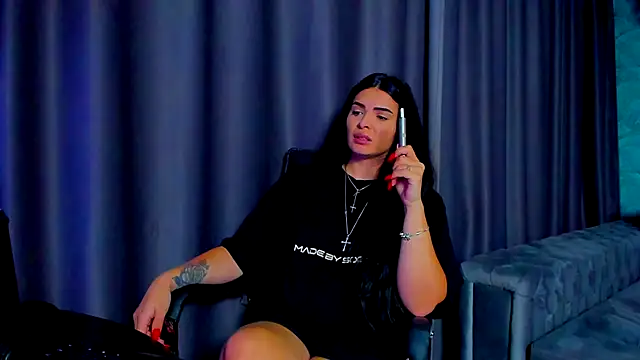 DevashaQueenX online show from December 2025 09:46:02 PM