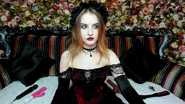 Snapshot of EllieMori chatting on October 2025 11:35:01 PM EllieMori online show from October 2025 11:35:01 PM