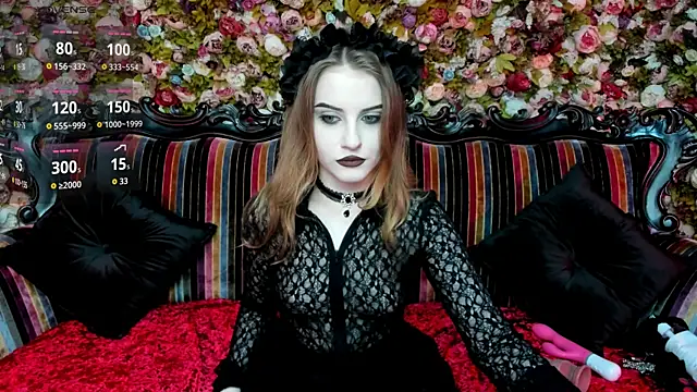 Snapshot of EllieMori chatting on October 2025 12:32:01 AM EllieMori online show from October 2025 12:32:01 AM