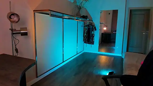 Snapshot of Meri_Cutte chatting on March 2026 01:39:01 PM Meri Cutte online show from March 2026 01:39:01 PM