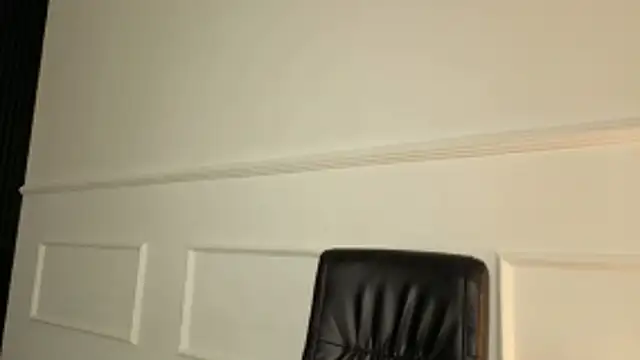 Snapshot of Bigsexxyass chatting on March 2026 07:36:02 AM Bigsexxyass online show from March 2026 07:36:02 AM