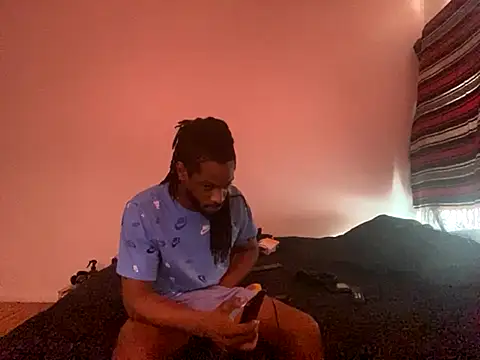 Taydagr8 online show from September 2025 07:52:02 PM