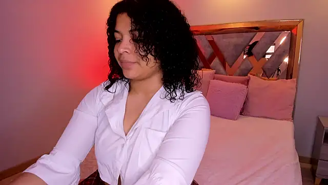 Dakota Mars online show from October 2025 12:36:01 PM