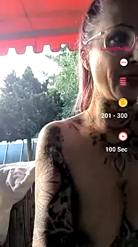 Snapshot of Dirty_Mel chatting on July 2026 05:48:02 PM Dirty Mel online show from July 2026 05:48:02 PM