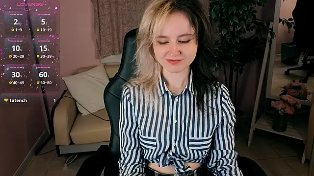 girl next doorr online show from July 2026 01:15:01 PM
