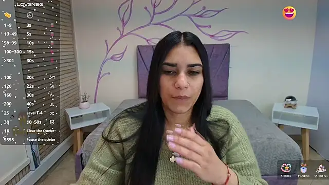 Lia Blake  online show from December 2025 12:25:02 PM