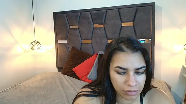 Snapshot of Lia_Blake_ chatting on April 2026 12:02:01 PM Lia Blake online show from April 2026 12:02:01 PM