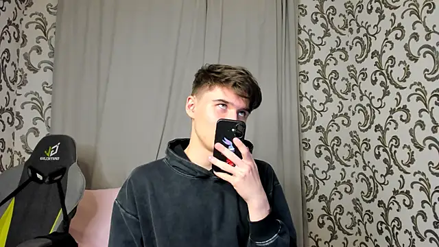 SherlockMax online show from September 2025 04:29:02 PM