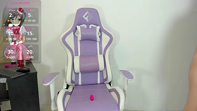 miaravel  online show from October 2025 02:59:01 PM