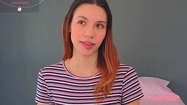 Snapshot of AntonellaaRossii chatting on February 2026 01:33:02 PM AntonellaaRossii online show from February 2026 01:33:02 PM