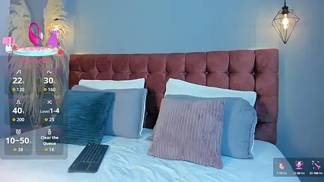 Tania 77  online show from October 2025 12:48:02 PM