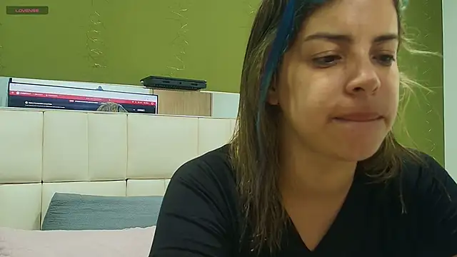 Snapshot of gisell_gomez chatting on October 2025 12:26:01 PM gisell gomez online show from October 2025 12:26:01 PM