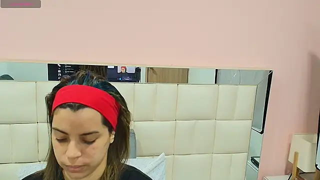 Snapshot of gisell_gomez chatting on November 2025 12:16:01 PM gisell gomez online show from November 2025 12:16:01 PM