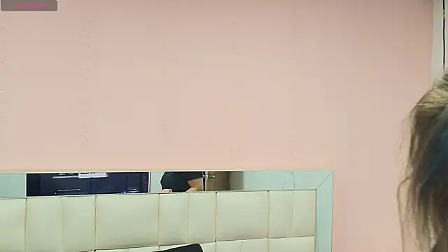 Snapshot of gisell_gomez chatting on December 2025 12:20:01 PM gisell gomez online show from December 2025 12:20:01 PM