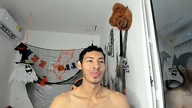 jhosep hamilton online show from October 2025 12:28:02 PM