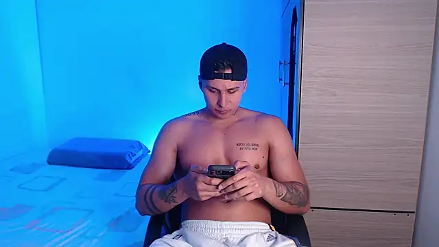 valentinosex1 online show from July 2026 11:01:02 PM