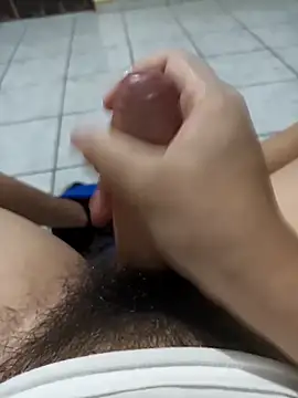 Snapshot of xAe003 chatting on February 2026 11:13:01 PM xAe003 online show from February 2026 11:13:01 PM