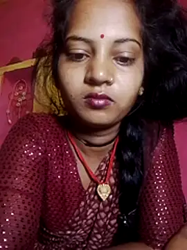 Snapshot of Hot_bbbb chatting on April 2026 11:35:02 PM Hot bbbb online show from April 2026 11:35:02 PM