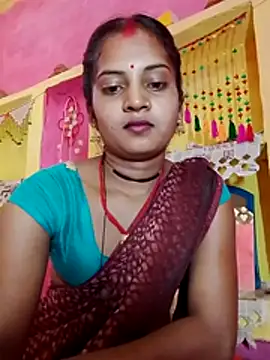 Snapshot of Hot_bbbb chatting on April 2026 06:27:01 AM Hot bbbb online show from April 2026 06:27:01 AM