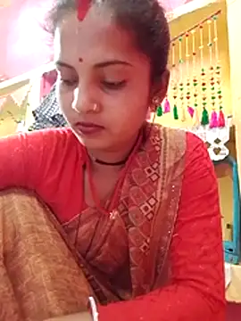 Snapshot of Hot_bbbb chatting on April 2026 03:37:01 AM Hot bbbb online show from April 2026 03:37:01 AM