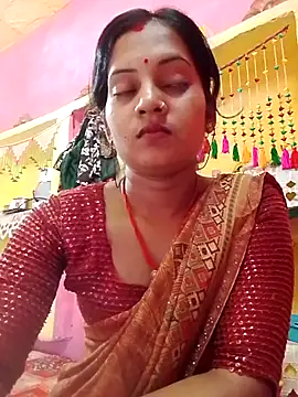 Snapshot of Hot_bbbb chatting on May 2026 05:02:01 AM Hot bbbb online show from May 2026 05:02:01 AM
