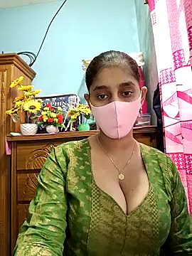 Snapshot of Cute_Faria chatting on December 2025 09:25:01 AM Cute Faria online show from December 2025 09:25:01 AM