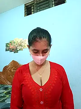 Snapshot of Cute_Faria chatting on December 2025 04:19:01 AM Cute Faria online show from December 2025 04:19:01 AM