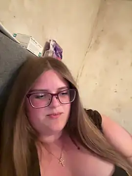 CurvyPaar2 online show from May 2026 07:22:02 PM