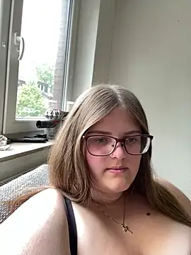 CurvyPaar2 online show from May 2026 03:09:02 PM