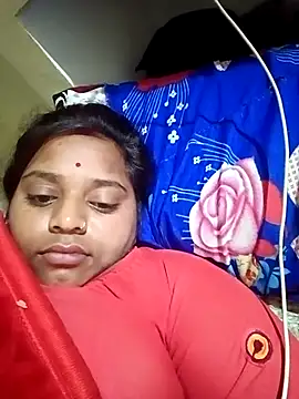 Snapshot of Hot_crety chatting on November 2025 11:29:01 PM Hot crety online show from November 2025 11:29:01 PM