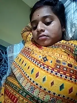 Snapshot of Hot_crety chatting on November 2025 11:53:01 AM Hot crety online show from November 2025 11:53:01 AM