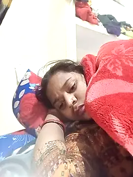 Snapshot of Hot_crety chatting on January 2026 09:51:01 PM Hot crety online show from January 2026 09:51:01 PM